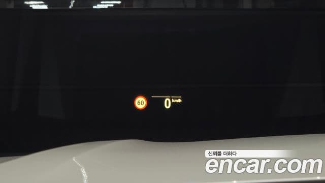BMW 7 Series 2020 — фото 16 из 20