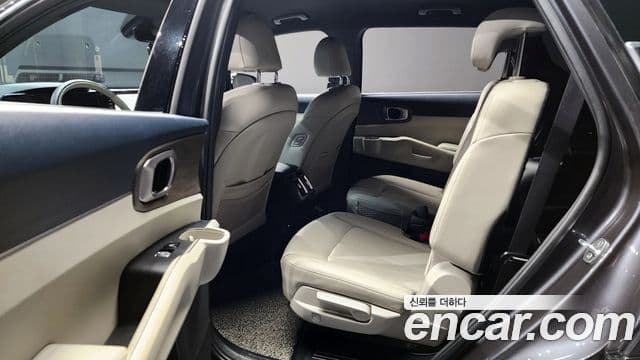 Kia Sorento 2020 — ფოტო 12/20