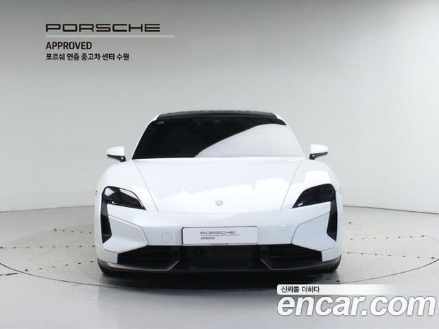 Porsche Taycan 2025 — Photo 11/20
