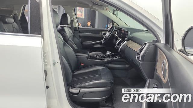 Kia Sorento 2022 — ფოტო 11/20