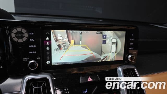 Kia Sorento 2021 — Şəkil 15/20