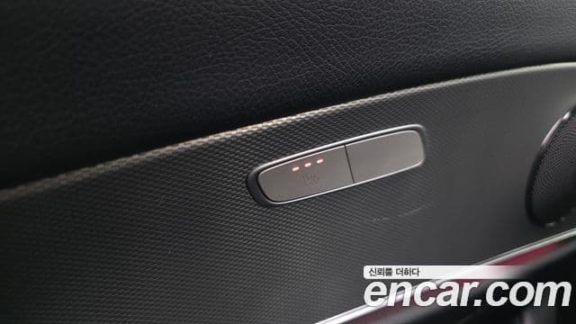 Mercedes-Benz E-Class 2019 — ფოტო 10/20