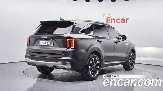 Kia Sorento 2025 — ფოტო 14/20