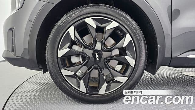 Kia Sorento 2025 — ფოტო 9/20