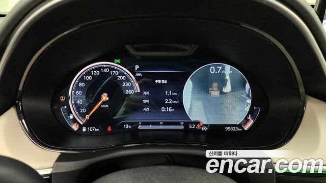 Genesis GV70 2021 — Şəkil 8/20