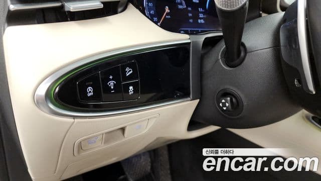 Genesis GV70 2021 — Şəkil 16/20