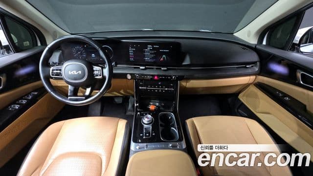 Kia Carnival 2022 — ფოტო 7/20