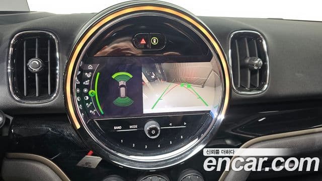Mini Cooper Countryman 2020 — фото 16 из 20