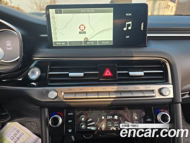 Genesis G70 2025 — ფოტო 11/20