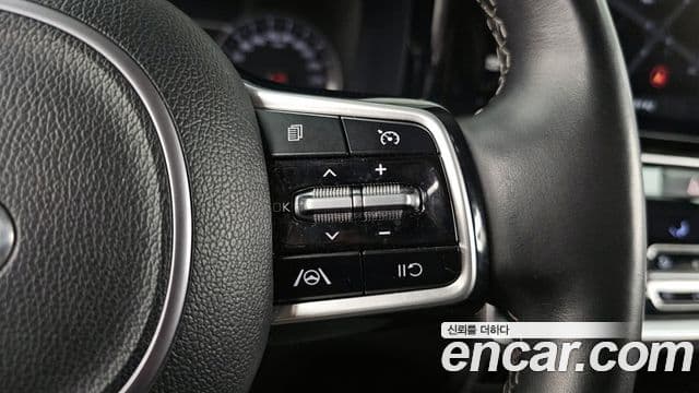 Kia Sorento 2021 — Şəkil 18/20