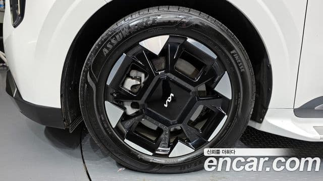 Kia Carnival 2025 — Фото 5/20
