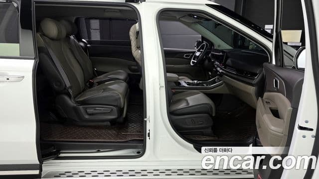 Kia Carnival 2025 — Фото 20/20