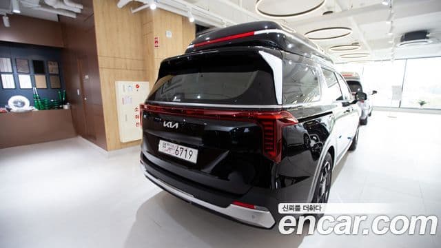 Kia Carnival 2025 — Şəkil 3/20