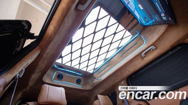 Kia Carnival 2025 — Şəkil 16/20