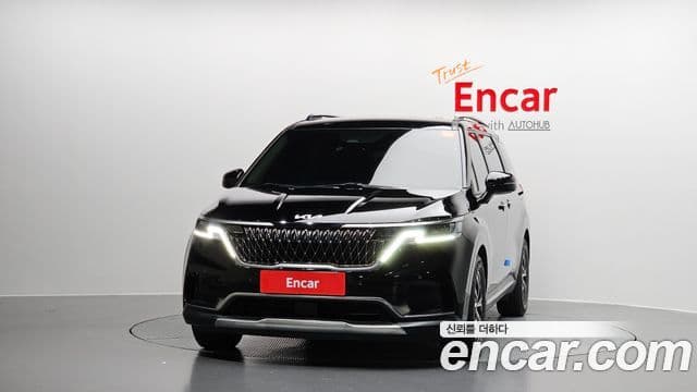 Kia Carnival 2021 — Фото 3/20