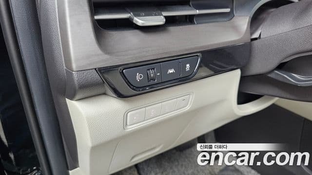 Kia Carnival 2021 — Фото 14/20