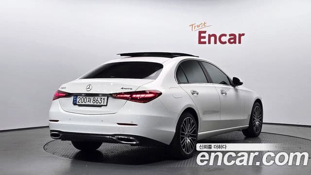 Mercedes-Benz C-Class 2022 — Photo 13/20