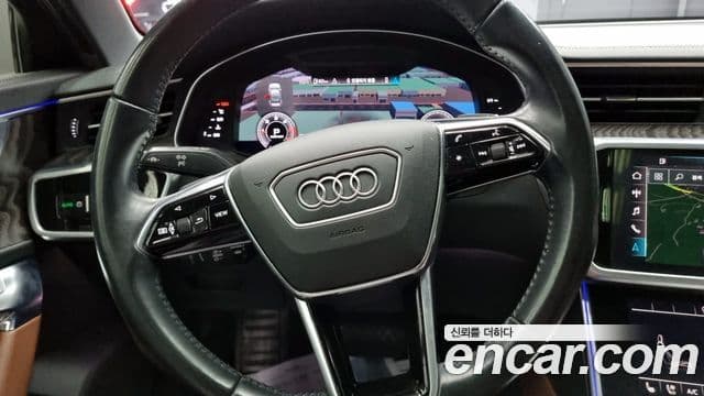 Audi A6 2020 — ფოტო 14/18