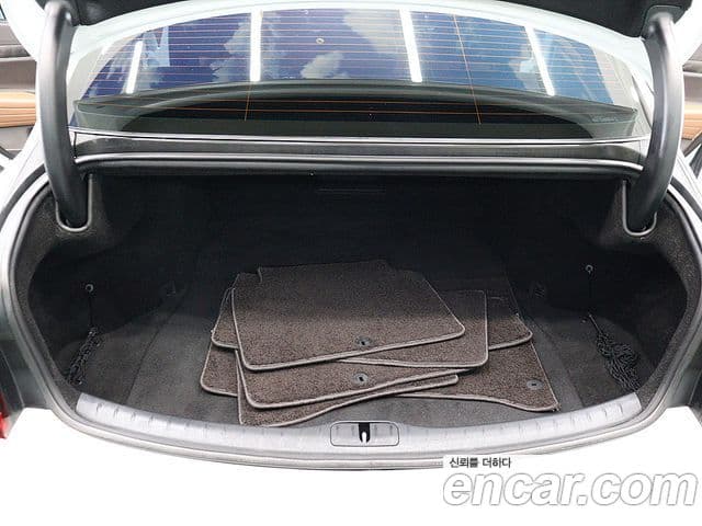 Genesis Electrified G80 2021 — ფოტო 17/20
