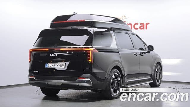 Kia Carnival 2024 — ფოტო 2/20
