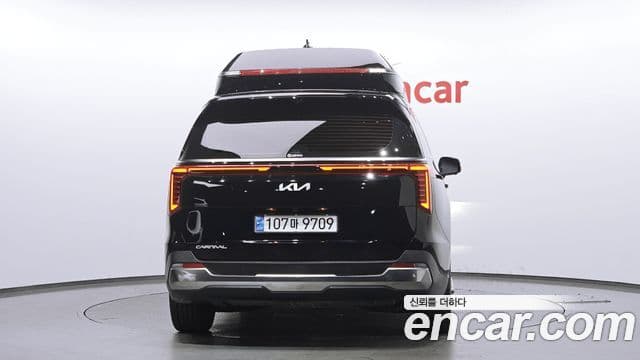 Kia Carnival 2024 — ფოტო 4/20