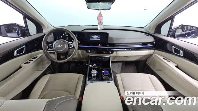 Kia Carnival 2024 — ფოტო 7/20