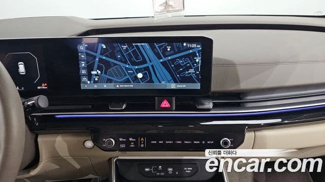 Kia Carnival 2024 — ფოტო 15/20