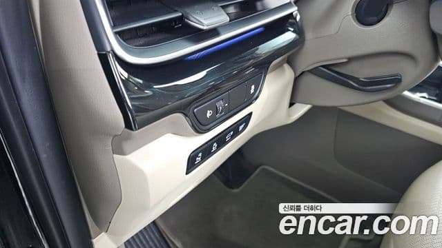 Kia Carnival 2024 — ფოტო 16/20
