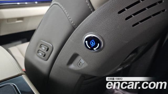 Kia Carnival 2024 — ფოტო 20/20