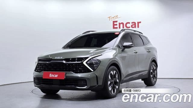 Kia Sportage 2023 — Фото 1/20