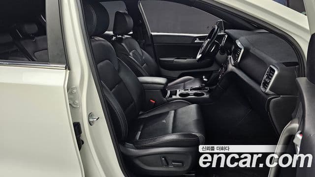 Kia Sportage The Bold 2020 — Şəkil 10/20