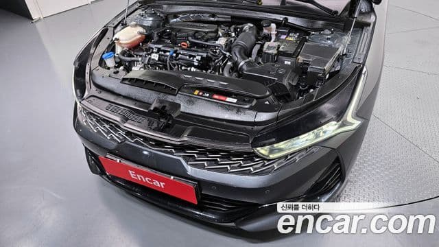 Kia K5 2021 — ფოტო 6/20