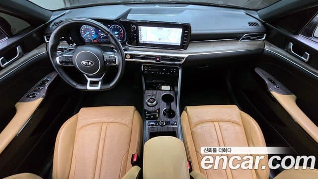 Kia K5 2021 — ფოტო 7/20