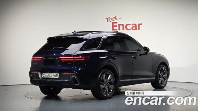 Genesis GV70 2021 — фото 2 из 20