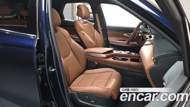 Genesis GV70 2021 — ფოტო 10/20