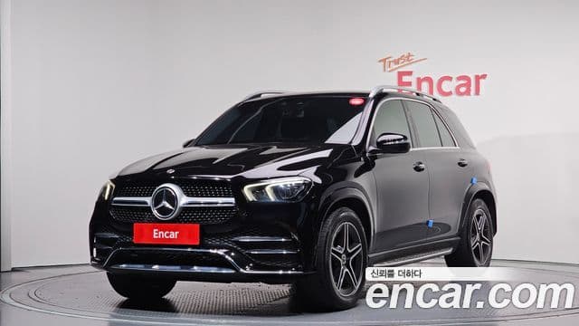 Mercedes-Benz GLE-Class 2019 — ფოტო 1/20