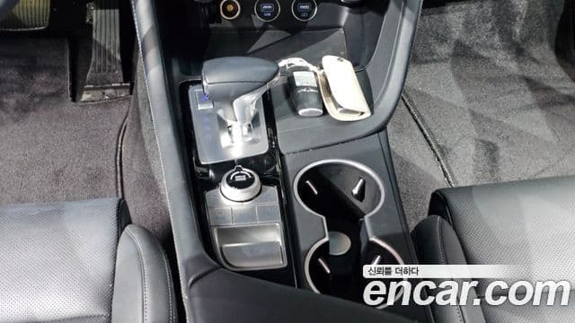 Genesis G70 2022 — ფოტო 9/20