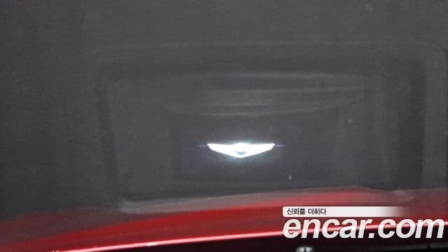Genesis G70 2022 — ფოტო 15/20