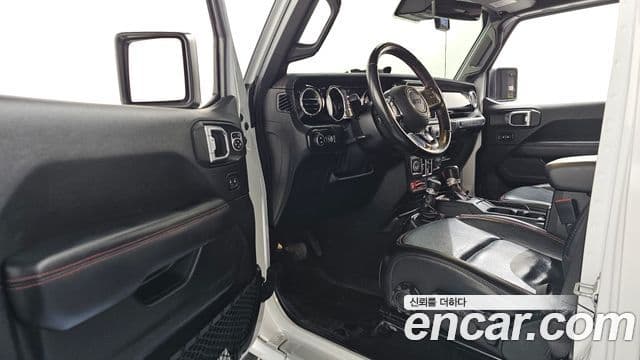 Jeep Wrangler 2020 — Şəkil 9/20