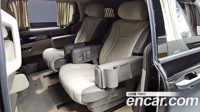 Kia Carnival 2020 — Şəkil 11/20