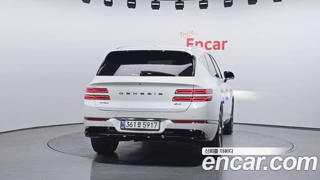 Genesis GV80 2020 — ფოტო 16/20