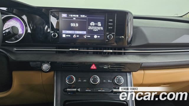 Kia Carnival 2023 — Фото 14/20