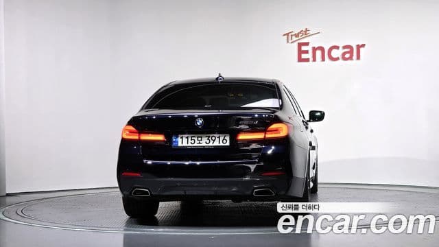 BMW 5 Series 2021 — Şəkil 3/20
