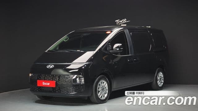 Hyundai Staria 2024 — ფოტო 1/20