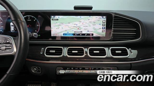 Mercedes-Benz GLE-Class 2021 — Şəkil 14/20