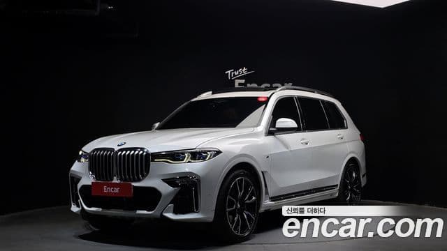 BMW X7 2022 — Şəkil 1/20
