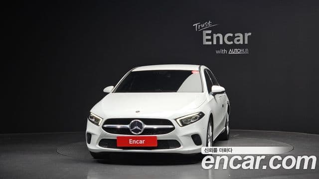 Mercedes-Benz A-Class 2020 — ფოტო 7/20