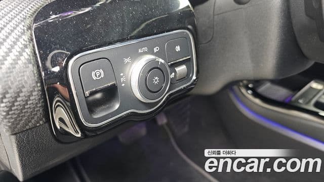 Mercedes-Benz A-Class 2020 — ფოტო 9/20