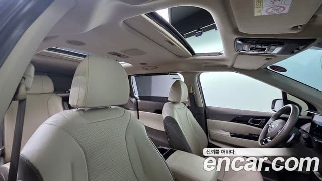 Kia Carnival 2020 — Şəkil 11/20