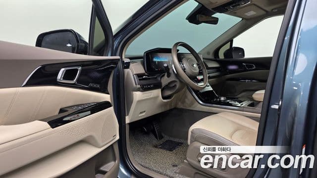 Kia Carnival 2020 — Şəkil 12/20